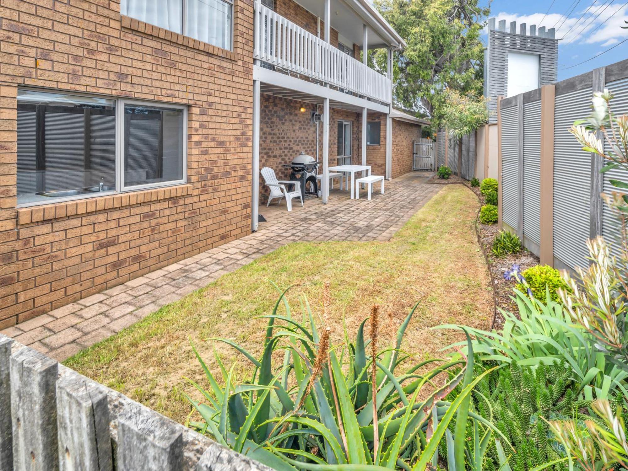 Big4 Ingenia Holidays Queenscliff Beacon Exterior photo